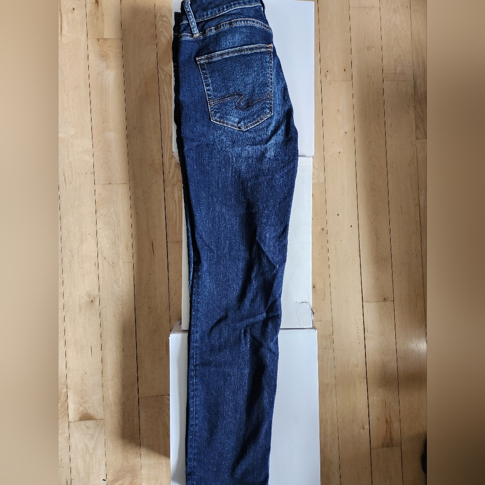 Silver Jeans Avery Straight W31/L29